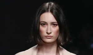 Jaka modna fryzura? Poznaj najpiękniejsze trendy na sezon!